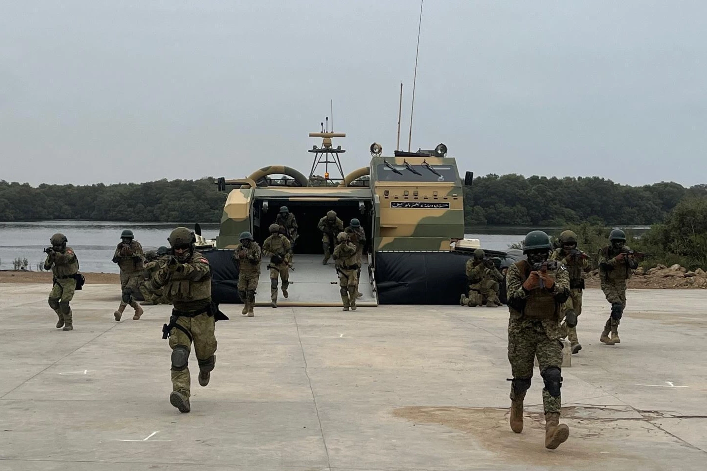 Karaçi’de ikili tatbikat başarıyla tamamlandı