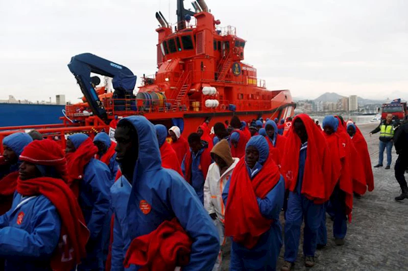 Göçmen teknesi Moritanya açıklarında alabora oldu: 69 ölü, 100’den fazla kayıp