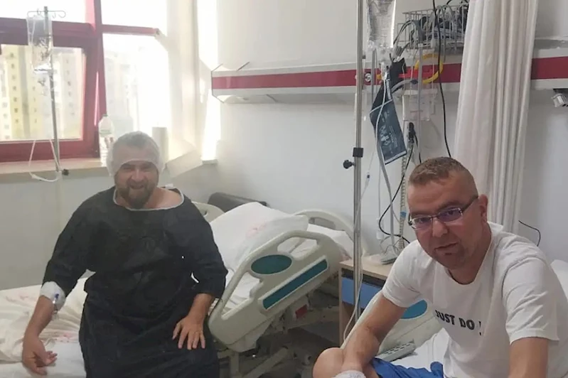 Abi, kardeşine böbreğini bağışlayarak yaşam umudu oldu 