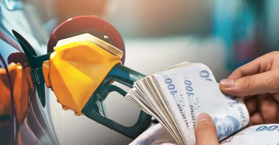 Akaryakıt fiyatlarında hareketlilik: zam/indirim haberleri