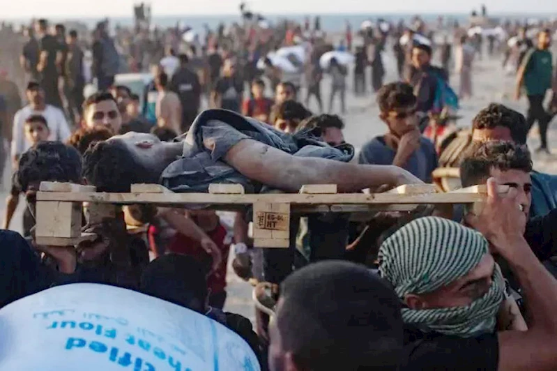 Yardım bekleyenler katledildi: Sabahtan bu yana Gazze