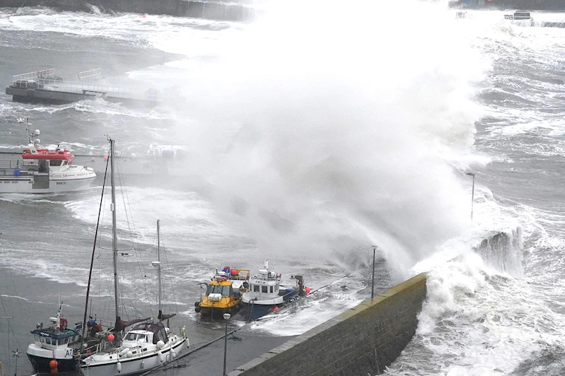  Floris Kasırgası İngiltere