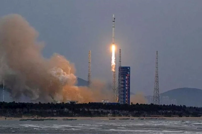 Çin, yedinci internet uydu grubunu uzaya gönderdi