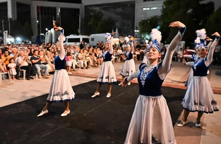 Antalya Muratpaşa’da Renkli Etkinlik Coşkusu