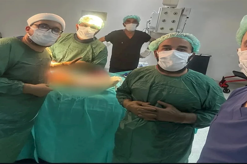 Bingöl’de riskli bulunan diz protezi ameliyatı başarıyla yapıldı