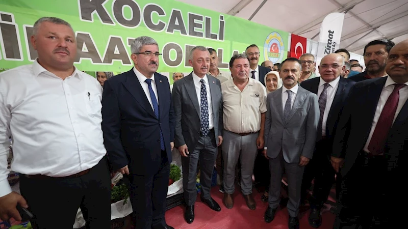 Başkan Büyükakın: “Çiftçinin çabasıyla Büyükşehir’in çabası birleşince bereket ortaya çıkıyor”