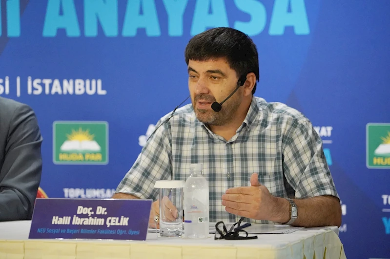 Doç. Dr. Çelik: Anayasa bağlamında manevi bir eğitim sistemi kurgulamalıyız