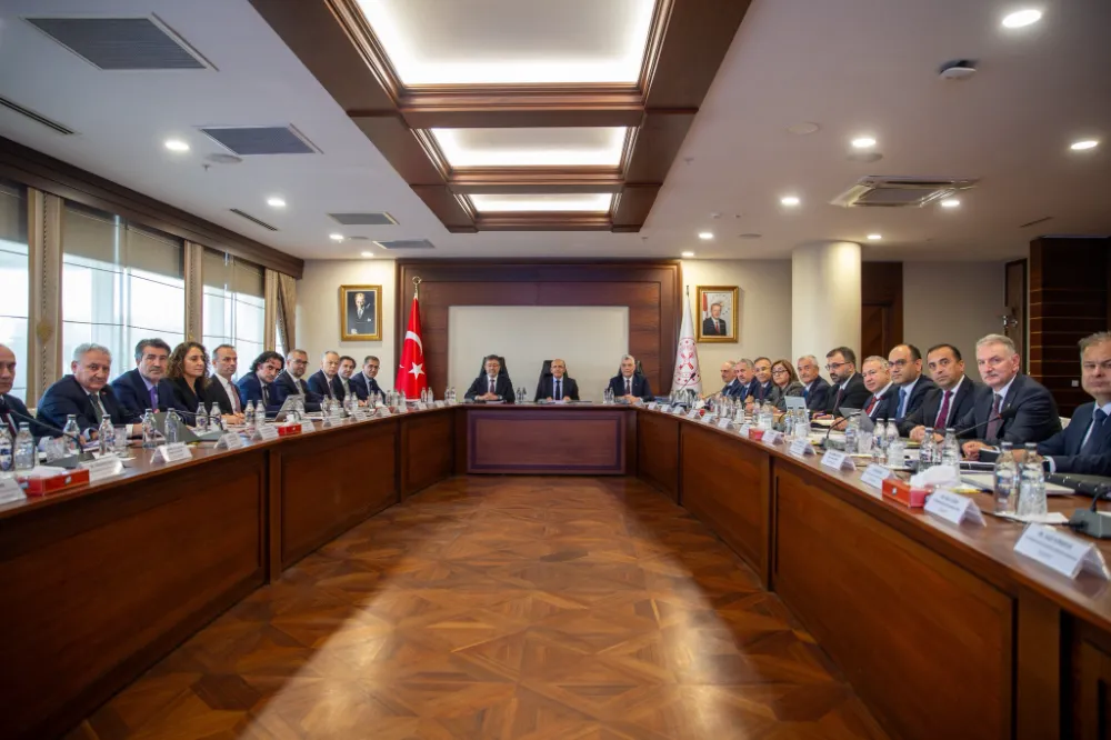 Gıda ve Tarımsal Ürün Piyasaları Komitesi Bakan Şimşek Başkanlığında Toplandı