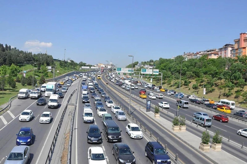 Ağustosta trafiğe 215 bin aracın kaydı yapıldı