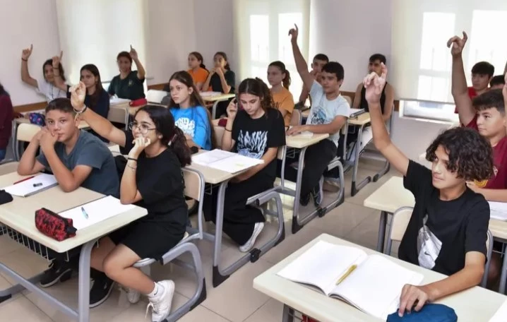 Büyükşehir’den Öğrencilere Eğitim Desteği