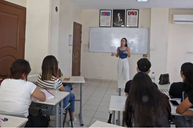 Antalya’da gençler YKS’ye ATABEM’le hazırlanıyor