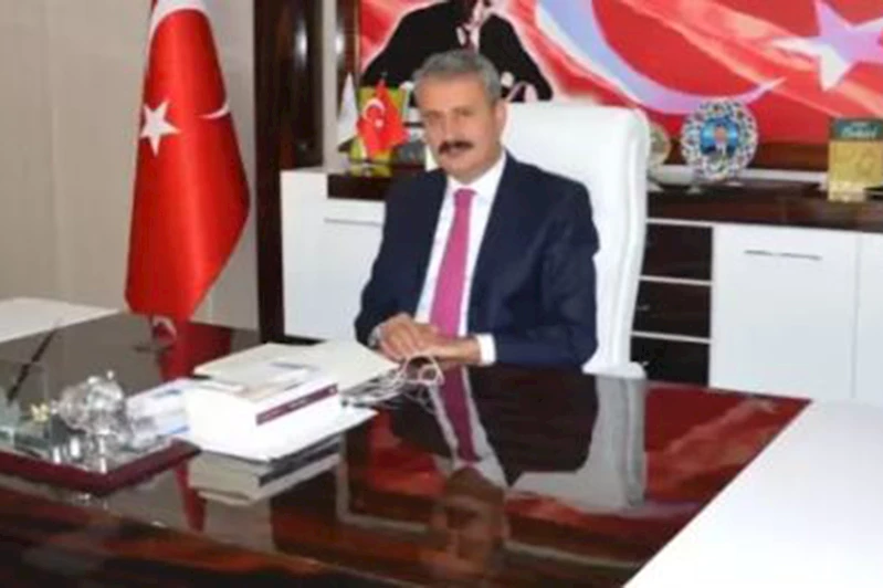 AK Partili belediye başkanı gözaltına alındı