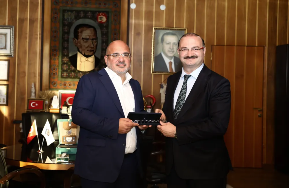 EVYAP Yönetim Kurulu Başkanı Mehmet Evyap, Atatürk Üniversitesi’nde ağırlandı