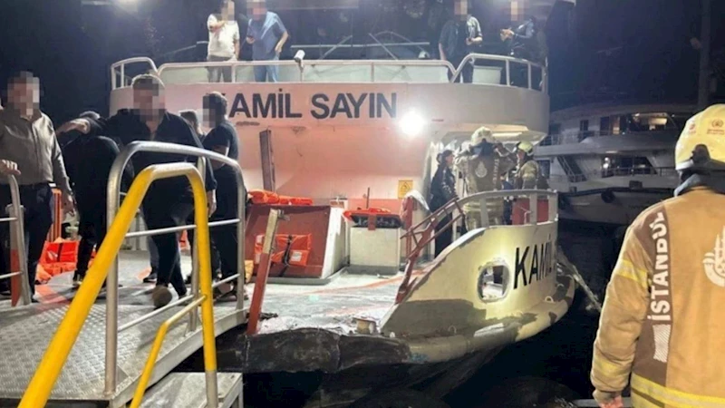 Üsküdar’da yolcu teknesi ile yük gemisi çarpıştı: 12 yaralı