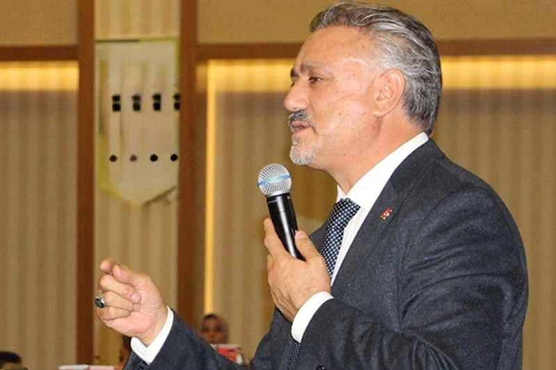 Eğitimci Sarıtaç: Aile desteği olmadan başarı sürdürülemez