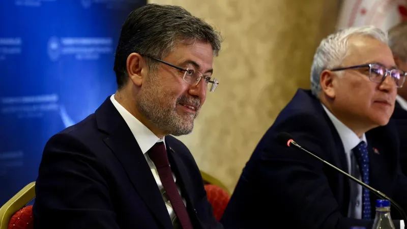 Bakan Yumaklı: ‘Tarımın, ormanın ve suyun olmadığı bir dünya, bizim dünyamız değildir’ 