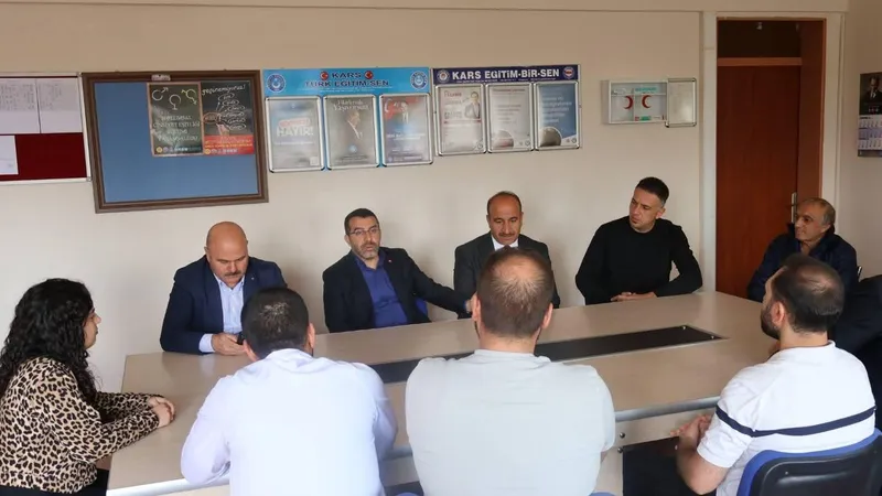 Milletvekili Adem Çalkın’dan Gülahmet Aytemiz Güzel Sanatlar Lisesi’ne ziyaret
