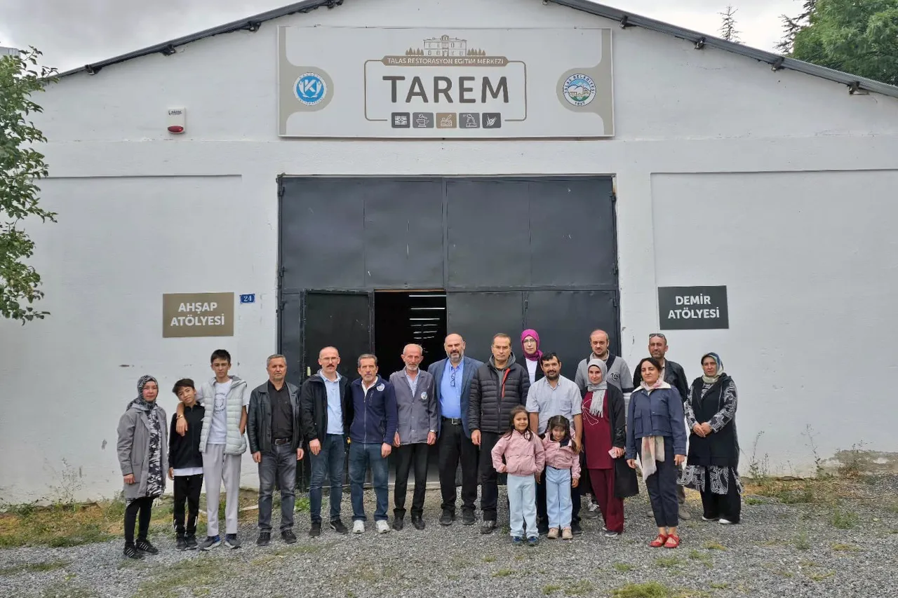 TAREM geleneksel sanatları yaşatıyor