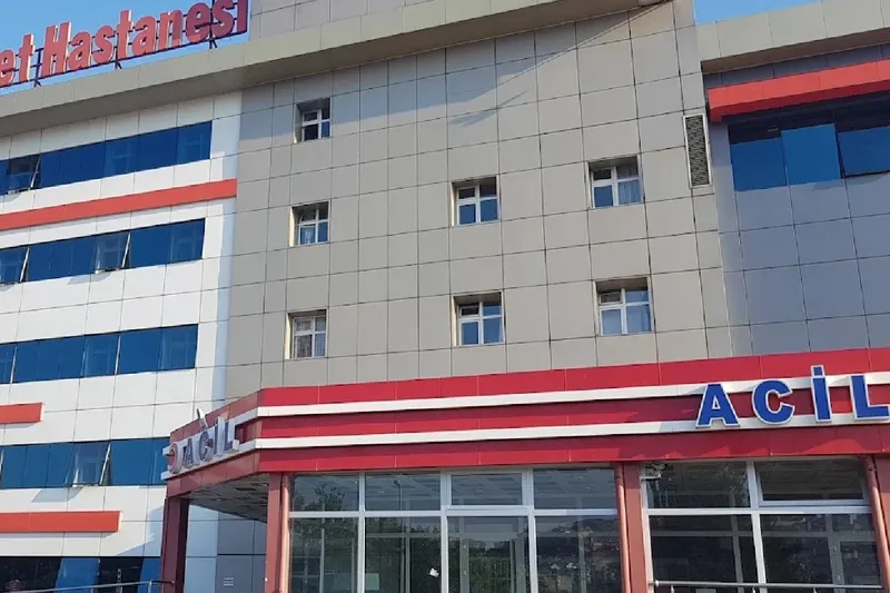 Yedikleri yemekten sonra hastaneye kaldırılan iki kardeş hayatını kaybetti