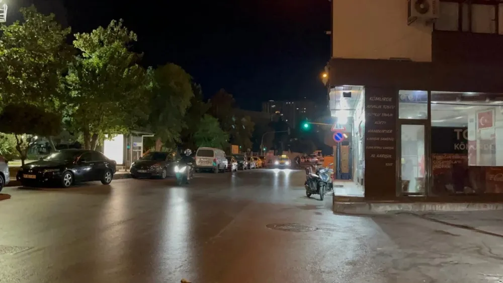 Balıkesir Sındırgı’da 5,0 büyüklüğünde deprem paniğe yol açtı