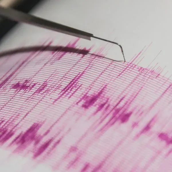 Aşkale’de 4.4 büyüklüğünde deprem paniğe neden oldu