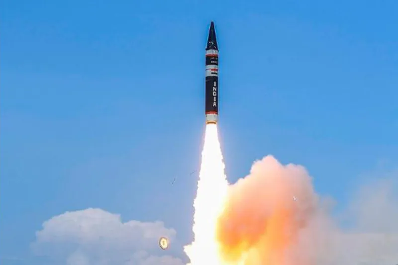 Hindistan yeni balistik füzesini test etti