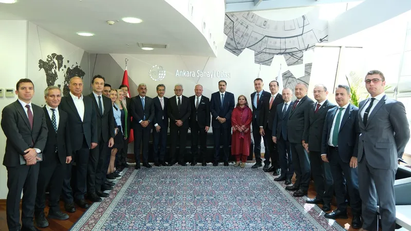 ASO’da Türkiye-Pakistan ekonomik iş birliği masaya yatırıldı