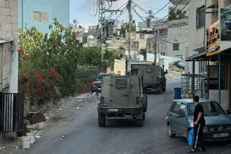 İşgal rejimi köy baskınları yapıyor