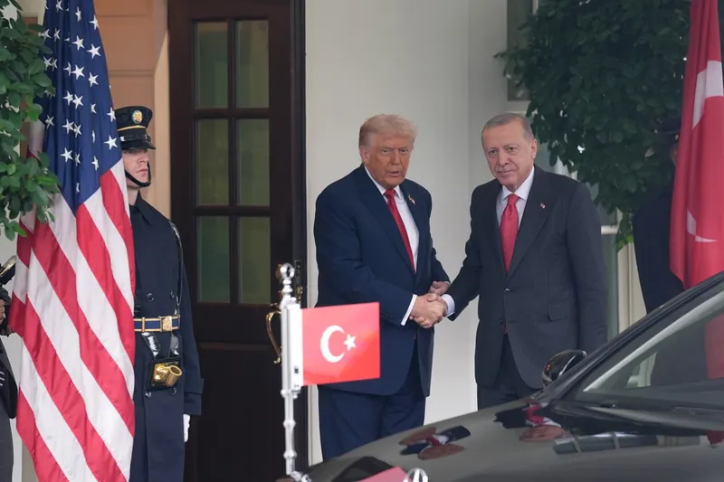 Cumhurbaşkanı Erdoğan, ABD Başkanı Trump ile Beyaz Saray’da bir araya geldi