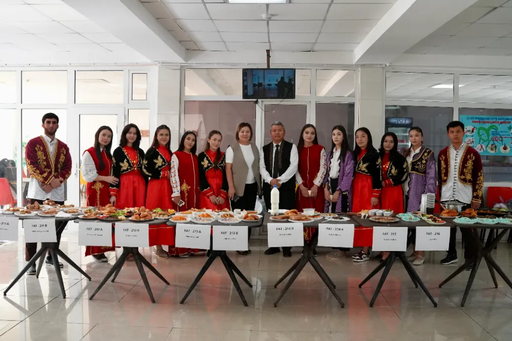 TÜRKİSTAN’DA TÜRK DİLİ BAYRAMI COŞKUSU