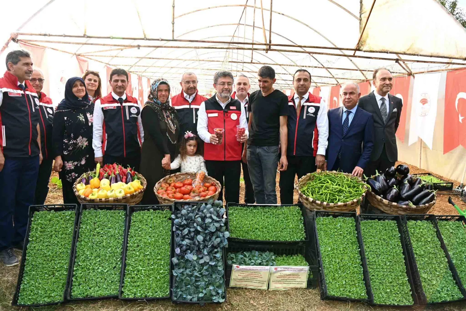 Bakan Yumaklı Şile’de üreticilerle buluştu