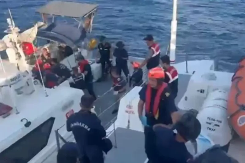 Muğla açıklarında teknede 210 kilogram skunk ele geçirildi