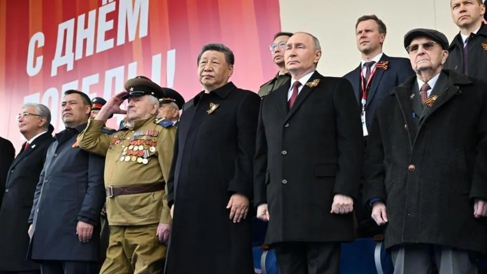 “Zafer Günü”nde lider zirvesi: Çin’deki geçide Batı mesafeli kaldı