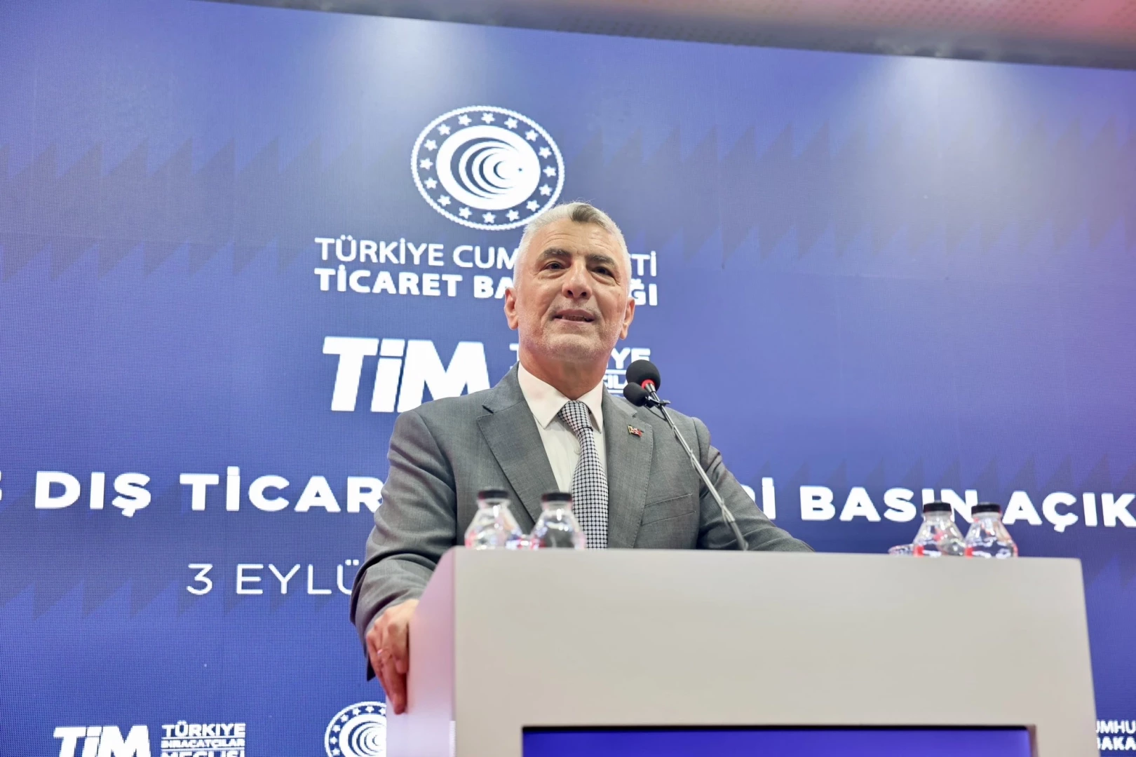 Bakan Bolat ihracatta yıl sonu hedefini hedefini Sakarya