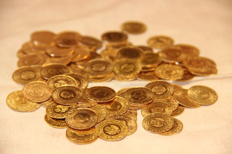 Çeyrek altın 8 bin liraya dayandı, vatandaşın alım gücü düştü