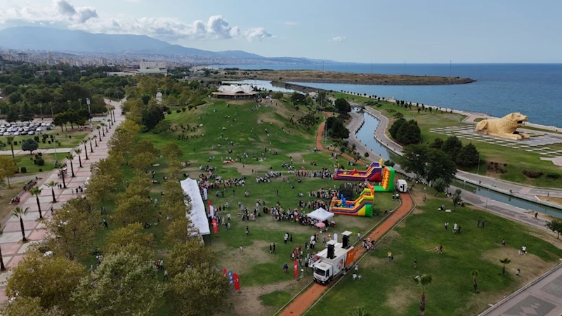 Samsunlular Uçurtma Şenliğinde Buluştu