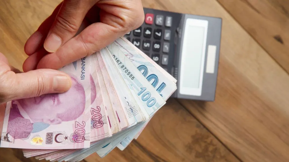 Asgari Ücrette Zam Tartışmaları Alevlendi