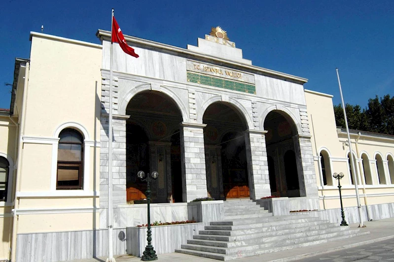 Siyonist Enrico Macias konseri tepkiler üzerine iptal edildi