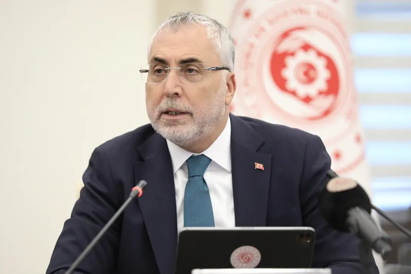 Bakan Işıkhan: Yüzde 47 olan sendikalaşma 77