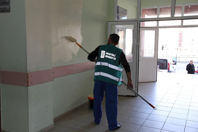 Bakan Tunç: 1534 eğitim yuvasının işleri denetimli serbestlik yükümlülerince yapıldı