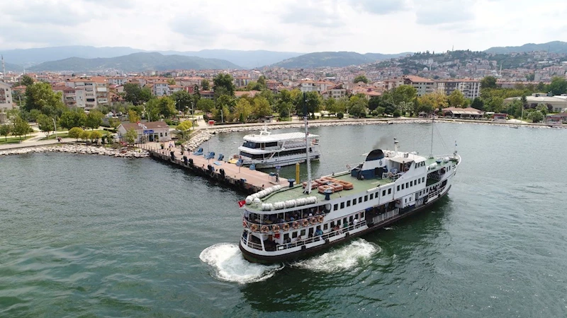 Gölcük-İzmit vapur seferleri artırıldı, ücretler yarıya indirildi