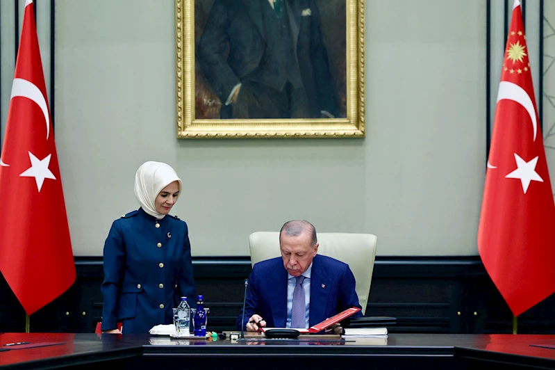 Cumhurbaşkanı Erdoğan çocuk hakları sözleşmesini imzaladı