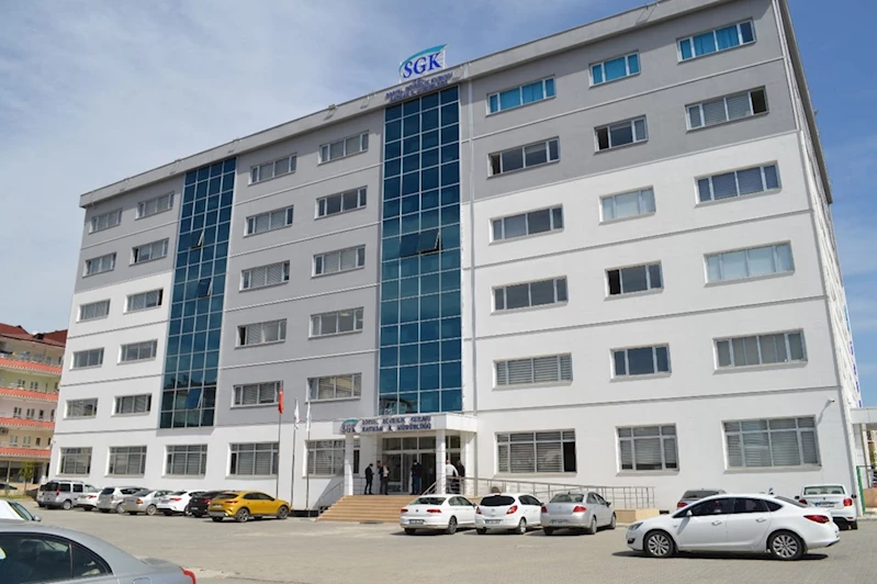 Batman SGK, karne değerlendirmesinde Türkiye genelinde tam puan aldı