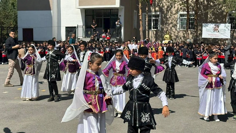 Kars’ta 2025-2026 Eğitim Öğretim Yılı başladı