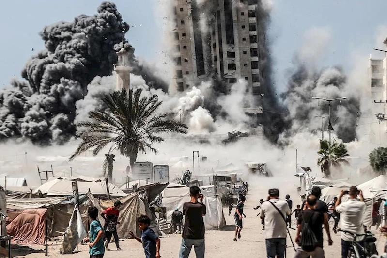 Gazze Sivil Savunma Teşkilatı: Gazze yanıyor, insanlık yok ediliyor